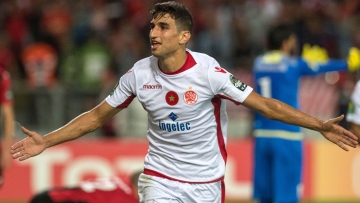 Wydad Casablanca player Walid El Karti celebrates his goal against USM Alger during the CAF Champions league semi-final on October 21, 2017, at Mohamed VI stadium in Casablanca. / AFP PHOTO / FADEL SENNA (Photo credit should read FADEL SENNA/AFP/Getty Images)